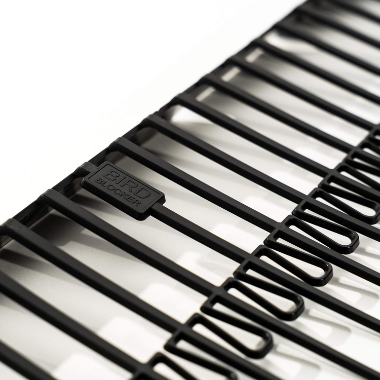 BirdBlocker Logo - Minimalist bird with leaf-shaped wing and a sun above